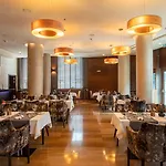 Szálloda Doubletree By Hilton Pozsony