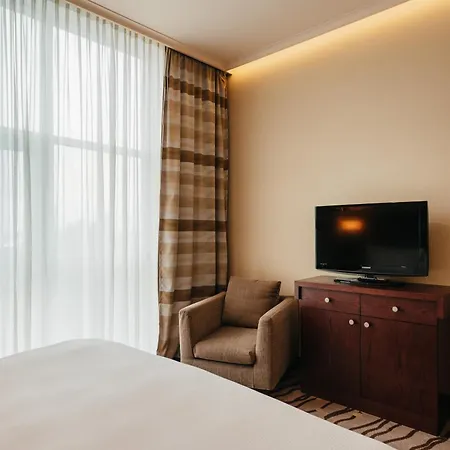 Doubletree By Hilton Отель 4*