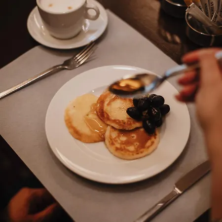 Отель Doubletree By Hilton