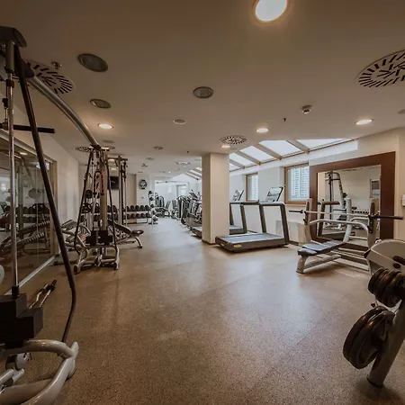 Doubletree By Hilton 4* Pressburg