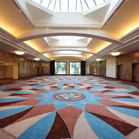 Doubletree By Hilton Μπρατισλάβα