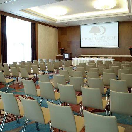 Doubletree By Hilton Ξενοδοχείο Μπρατισλάβα