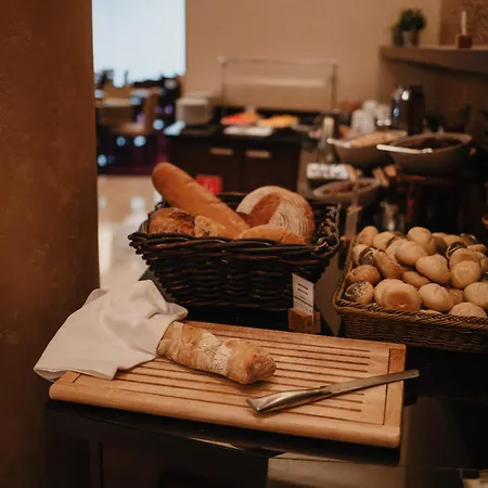 Doubletree By Hilton Ξενοδοχείο Μπρατισλάβα