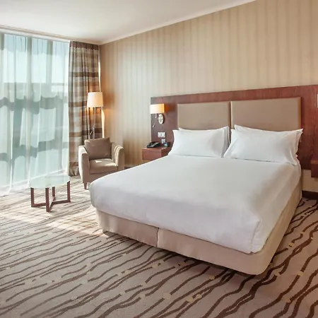 Ξενοδοχείο Doubletree By Hilton 4*