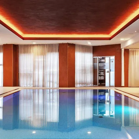 Ξενοδοχείο Doubletree By Hilton Μπρατισλάβα