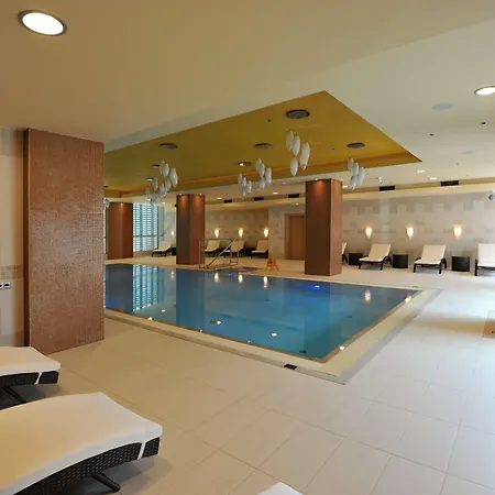 Doubletree By Hilton Bratislava