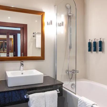 Doubletree By Hilton 4* Bratislava